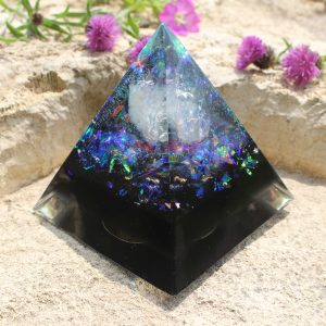 Shungite Amethyst Pyramid, powerful healing.